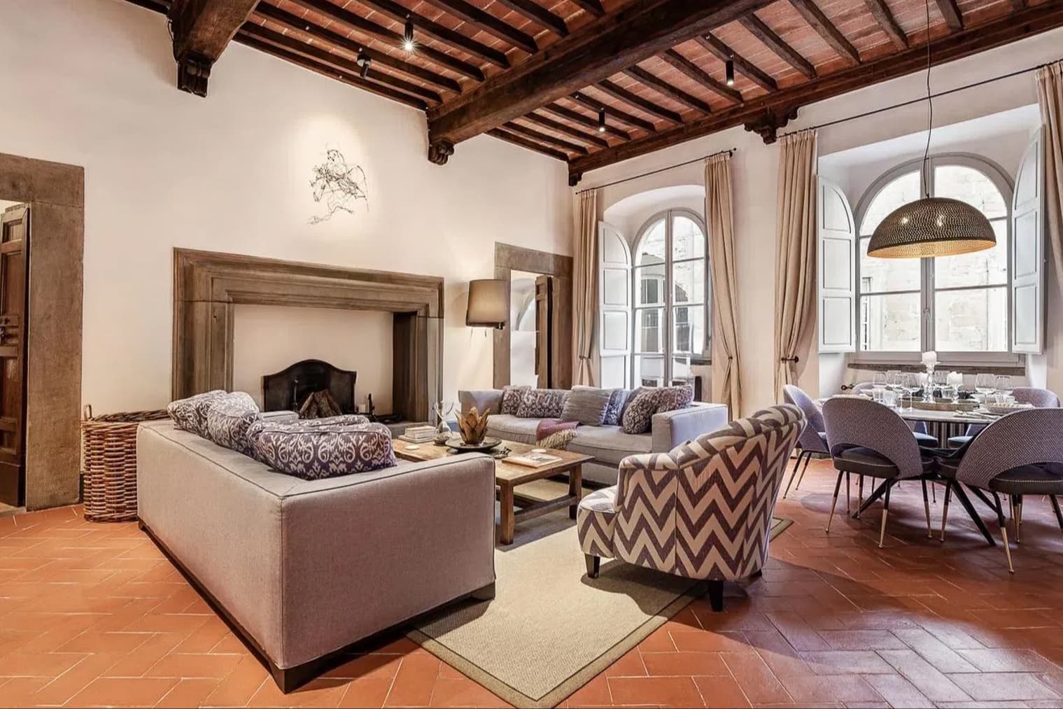 Appartamento di Prestigio nel Centro Storico di Cortona