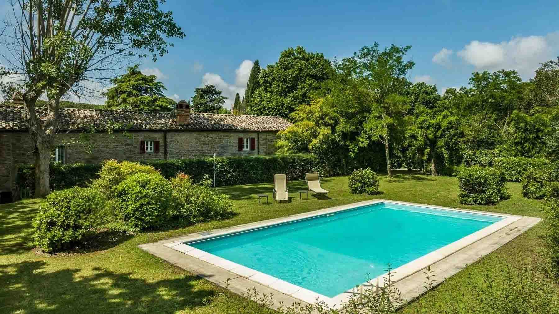 Rustic Country House in Cortona, Tuscany