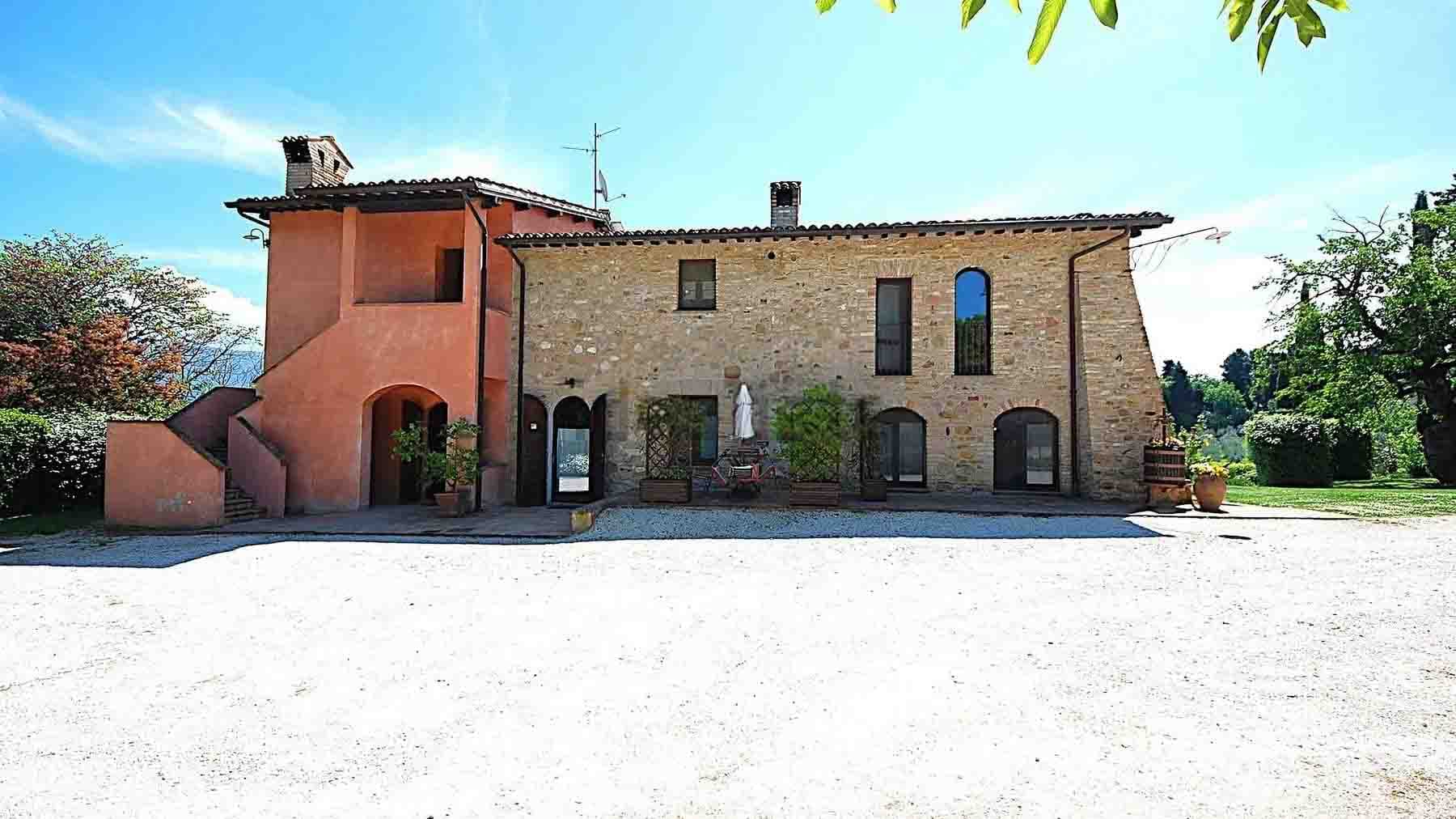 Charming Country House in Castel Ritaldi, Umbria