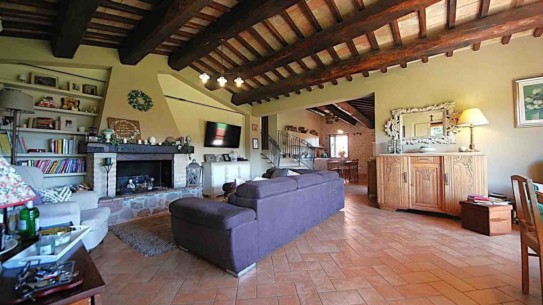 Interiors (11)