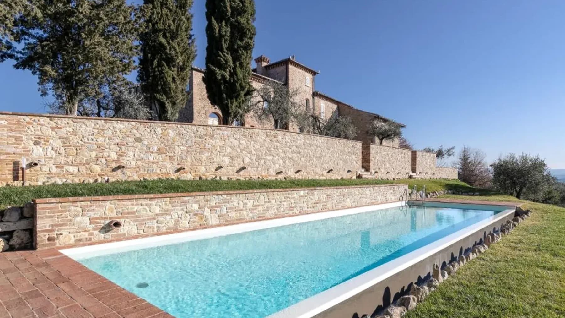 Casale panoramico a San Gimignano, cuore della Toscana