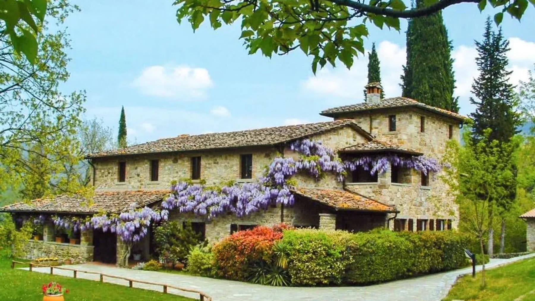 Casale toscano con piscina a Chiusi della Verna