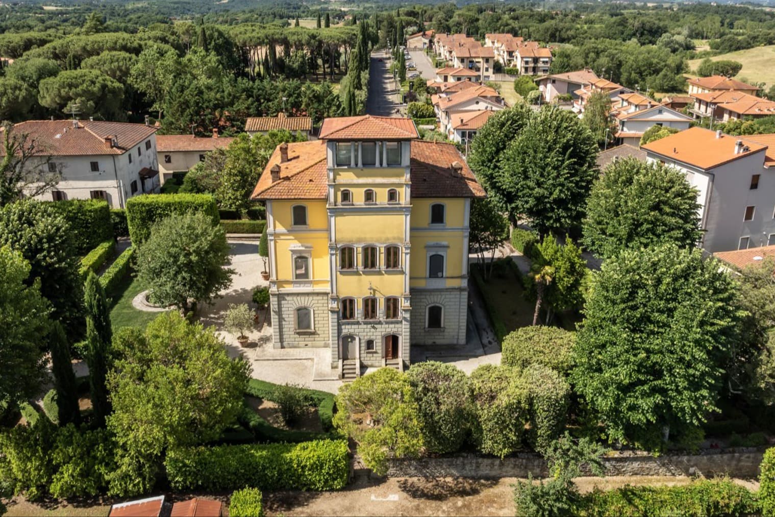 Charming Villa in Terranuova Bracciolini, Tuscany