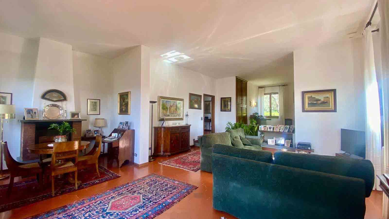 Elegant Villa in Florence, Tuscany