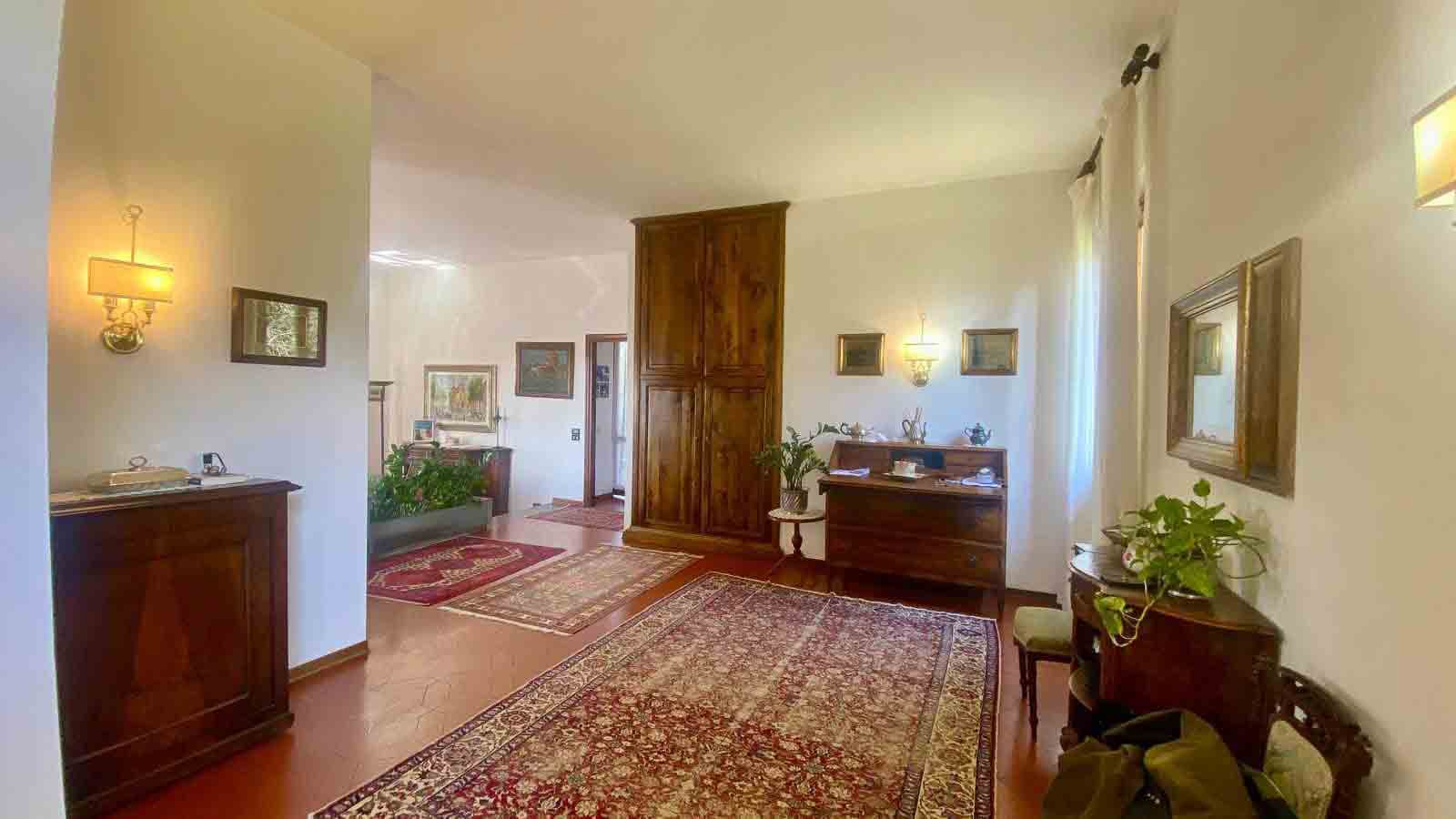 Elegant Villa in Florence, Tuscany