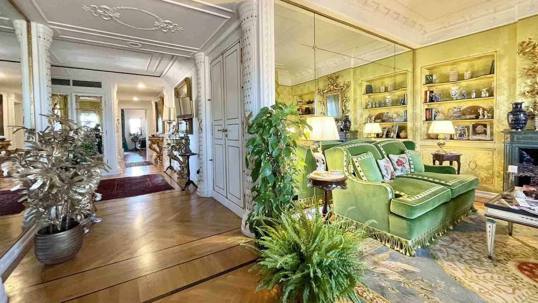Penthouse in Florence, Tuscany with Stunning Views