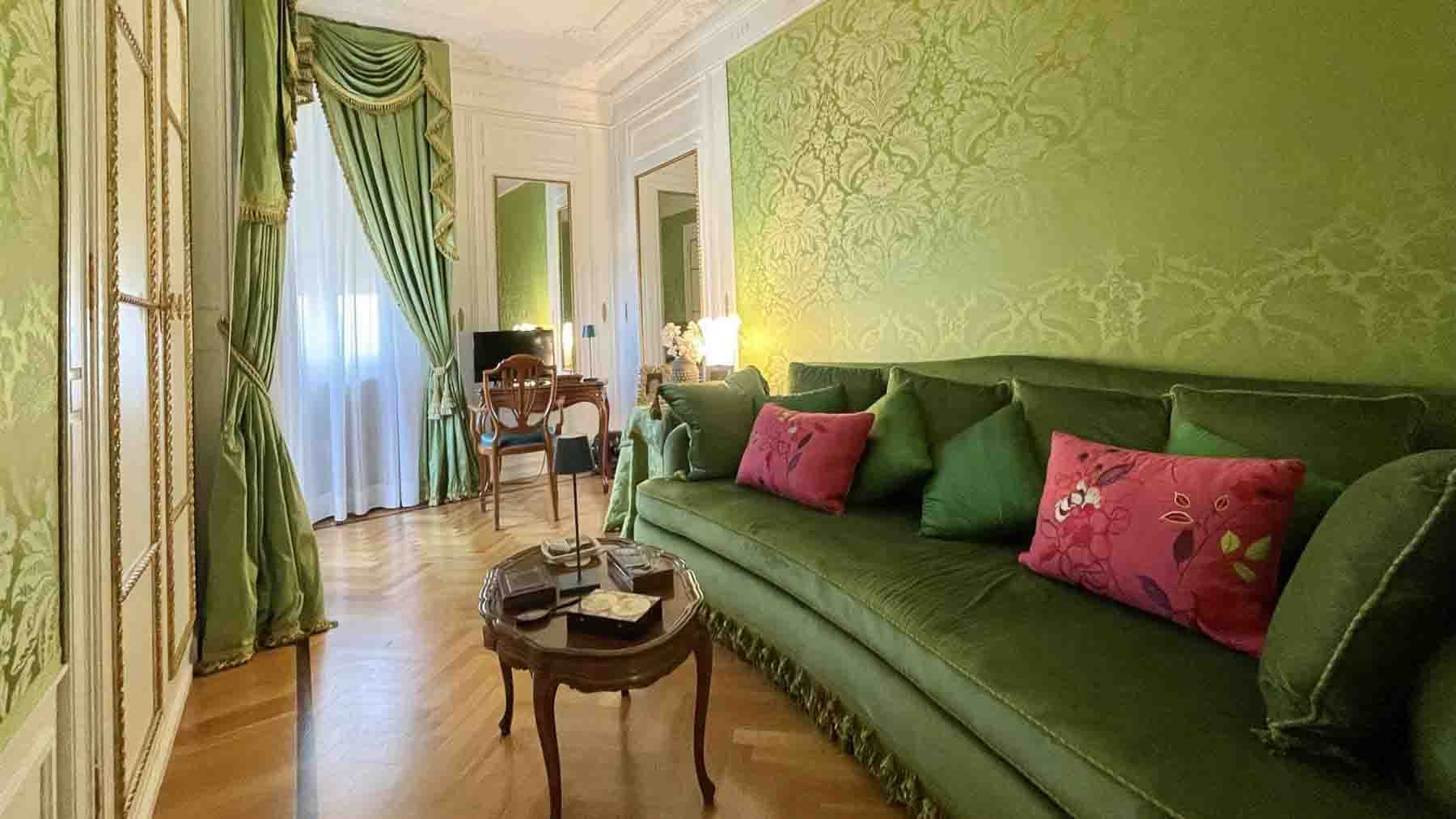 Penthouse in Florence, Tuscany with Stunning Views