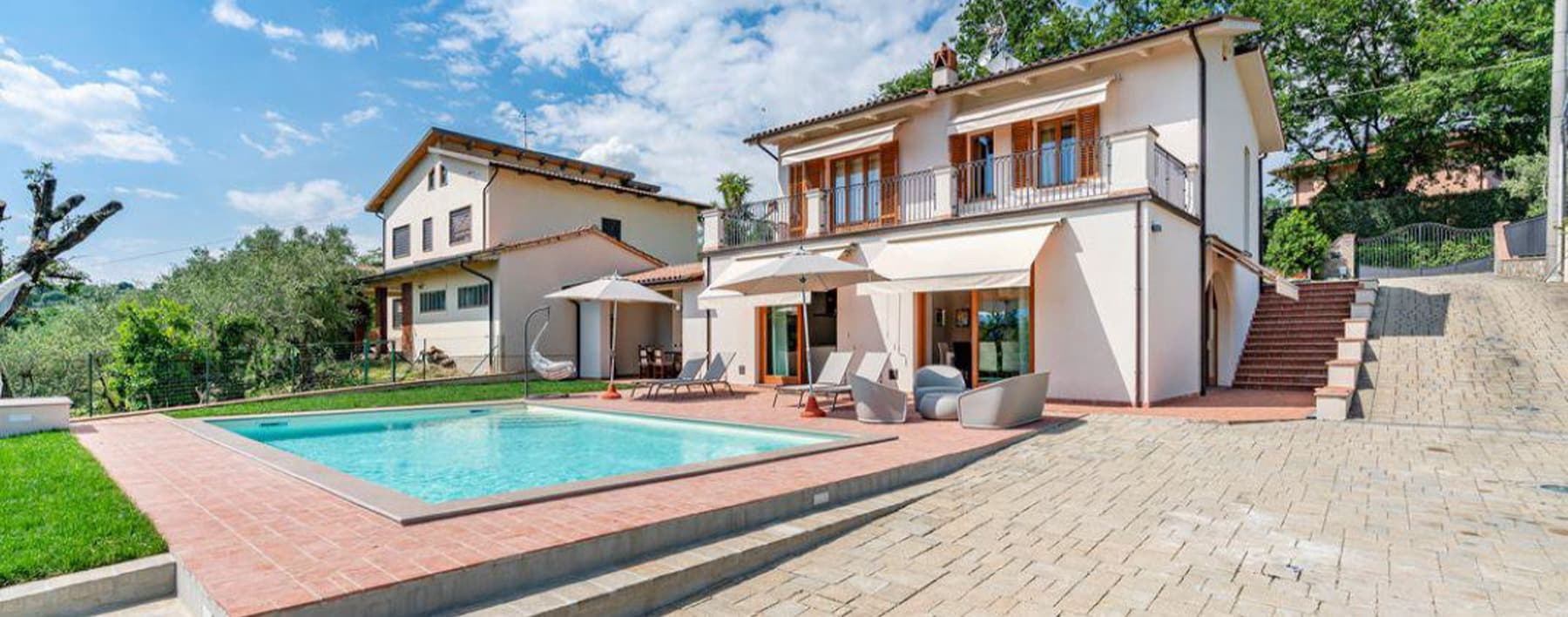 Villa panoramica con piscina a Lucca, Toscana