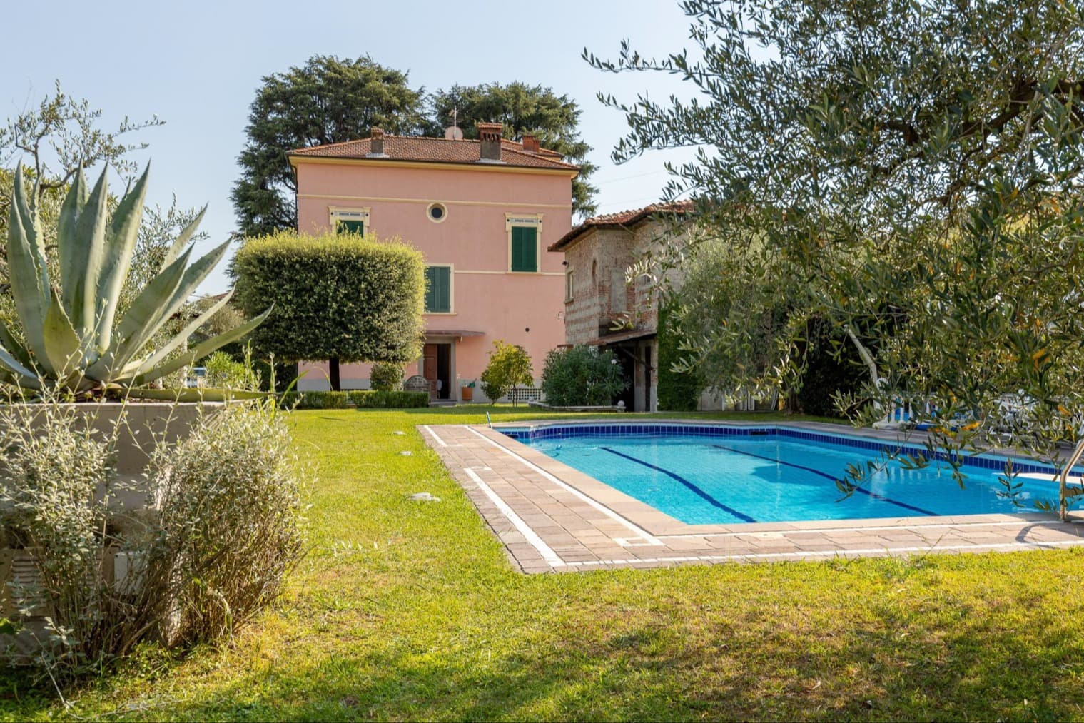 Villa storica con piscina a Lucca, Toscana