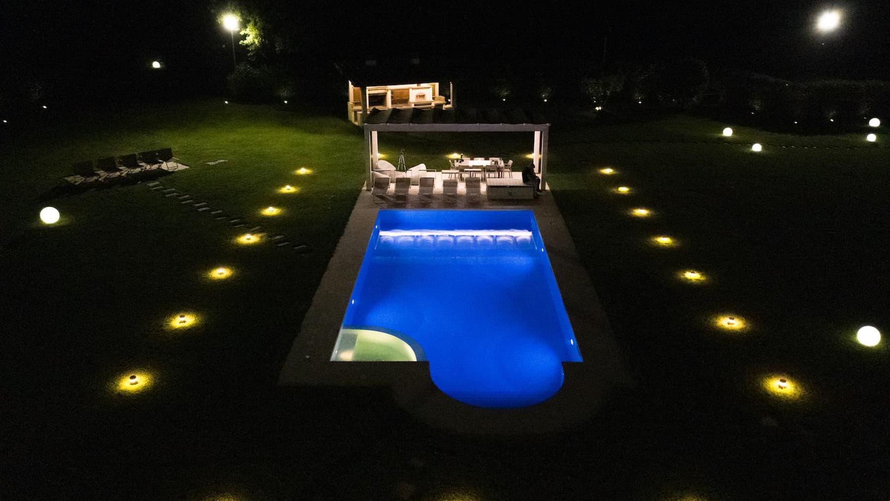 Villa con Piscina alle Colline di Lucca, Toscana