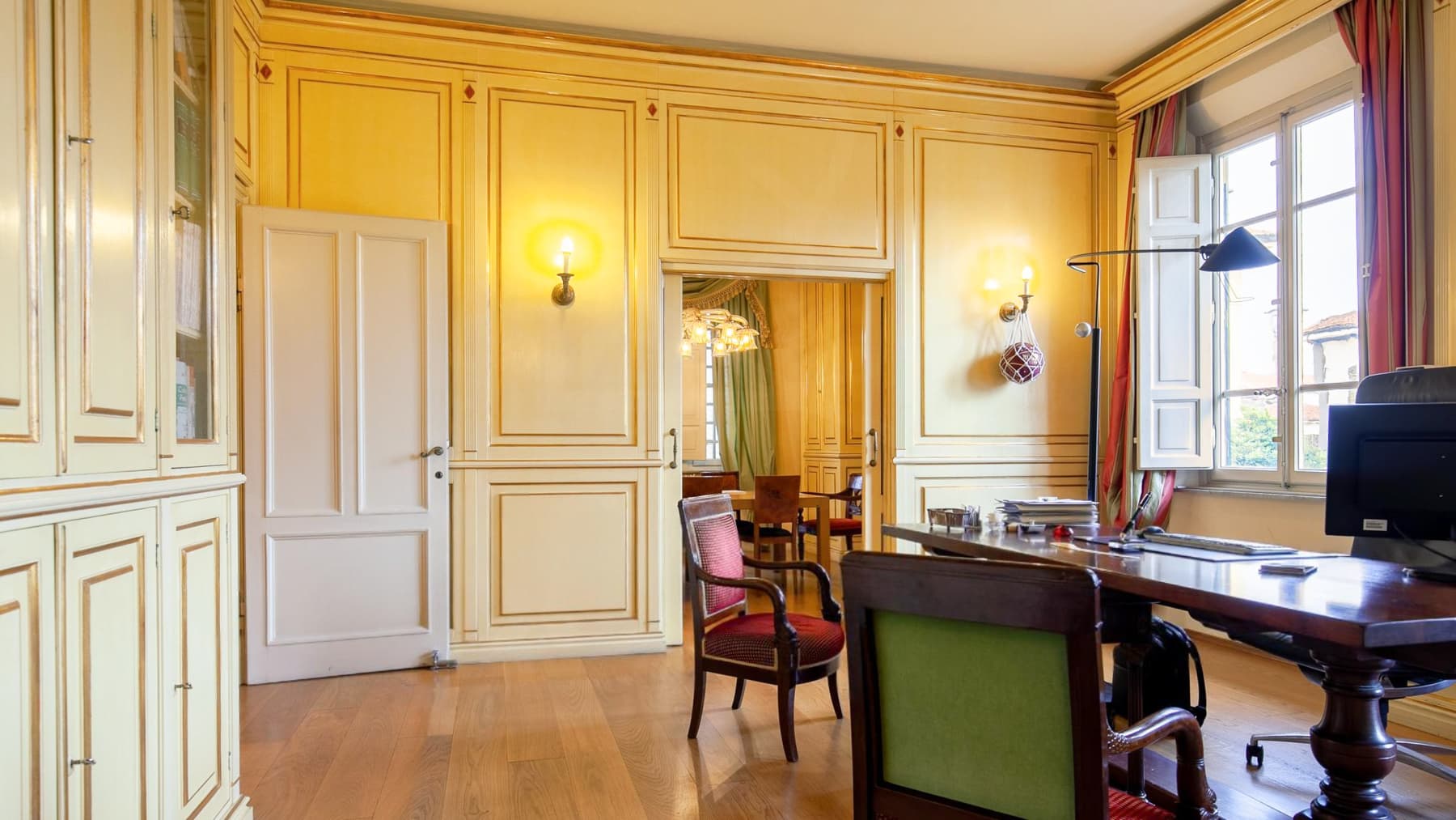 Villa Liberty 350mq nel cuore di Lucca, Toscana
