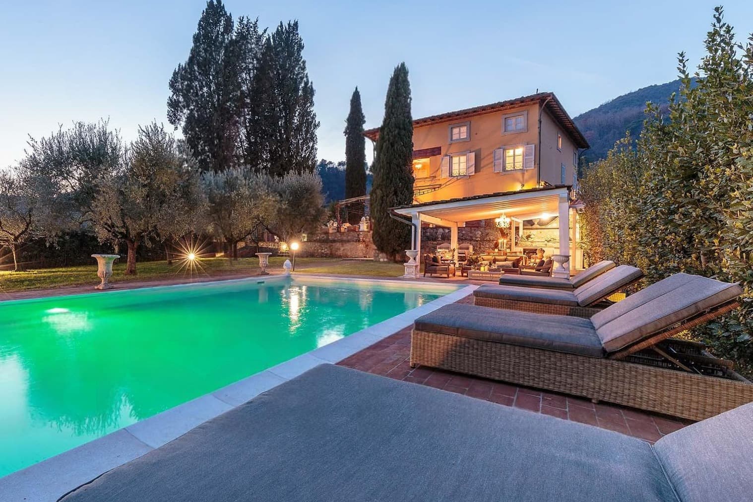 Villa storica con piscina sulle colline di Lucca
