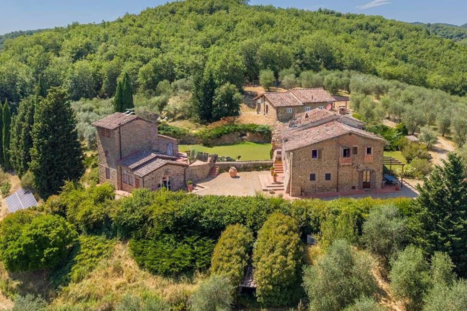 Villa con Piscina a Figline e Incisa Valdarno, Toscana