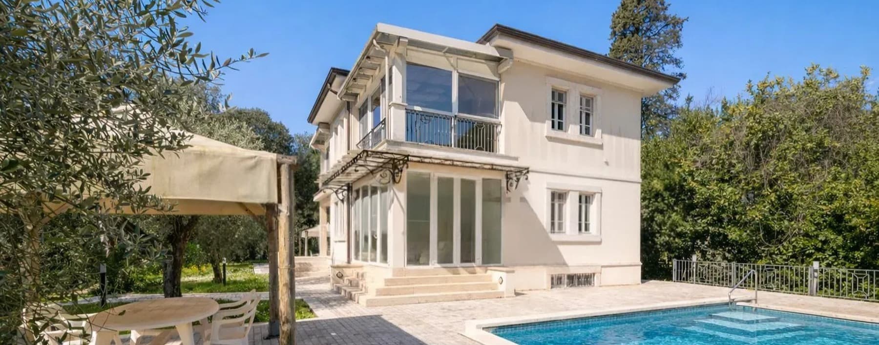 Villa con Piscina a Camaiore, Versilia