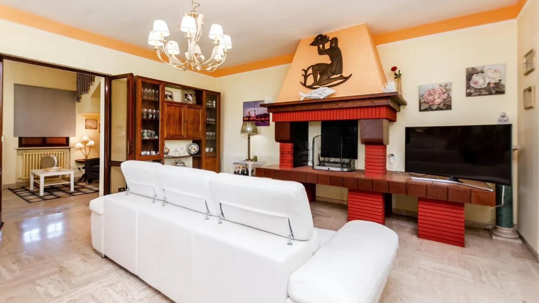 Interiors (6)