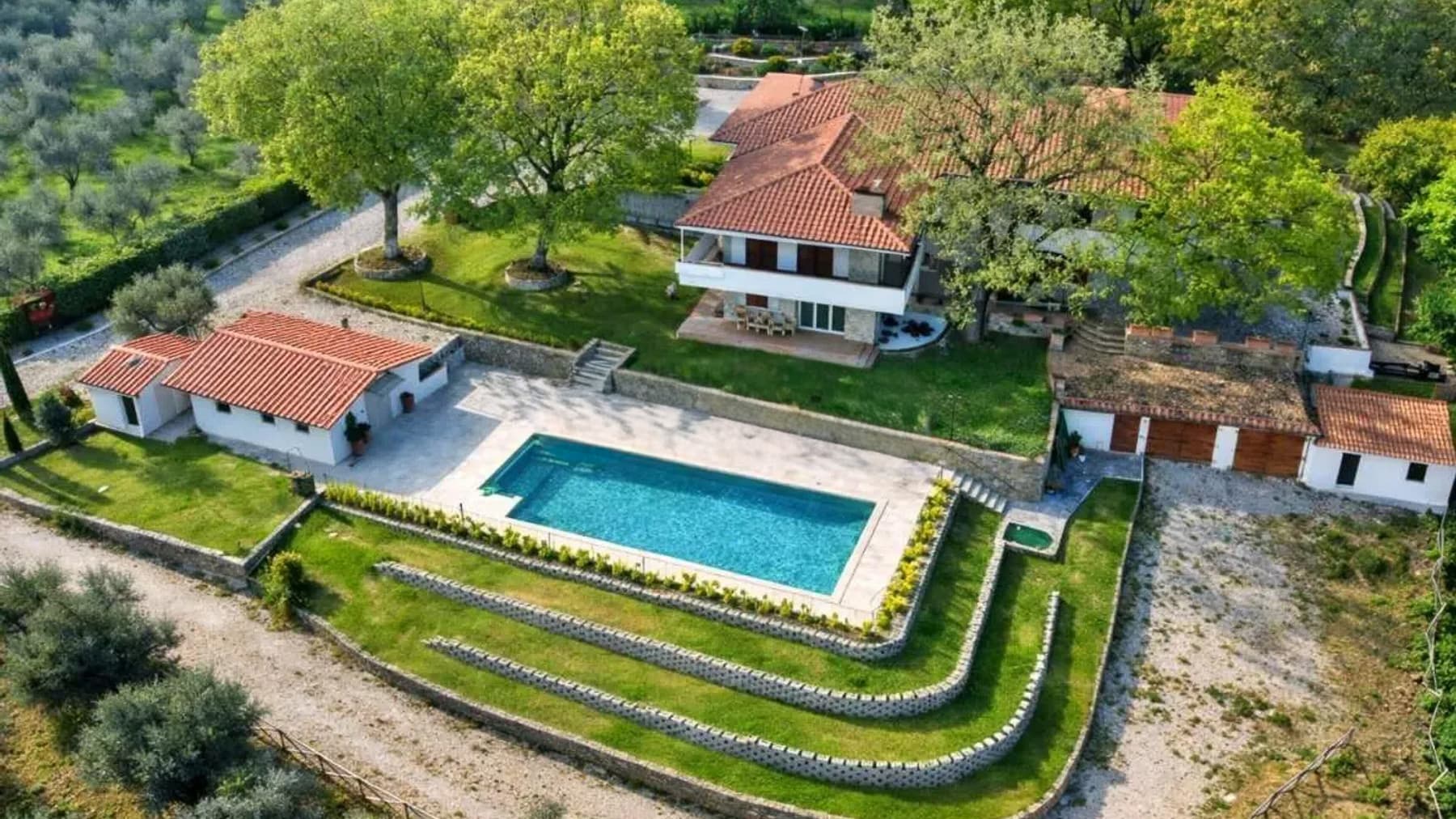 Villa panoramica con piscina a Rigomagno, Toscana