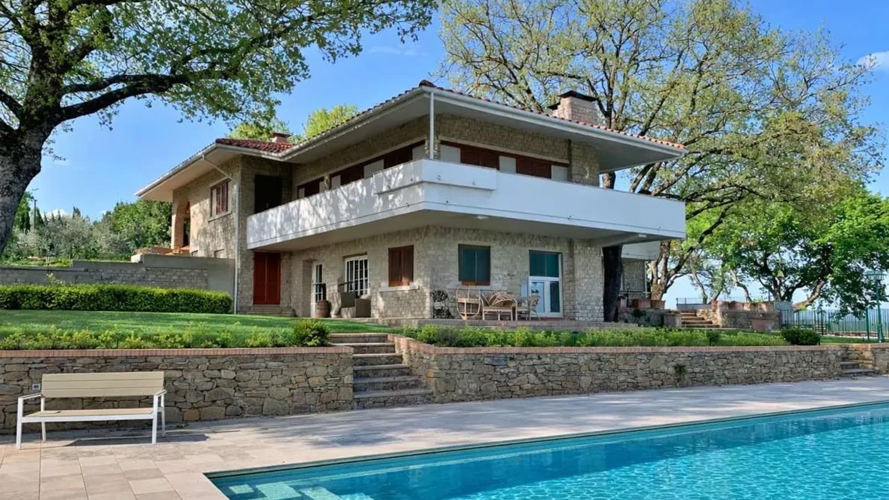 Villa panoramica con piscina a Rigomagno, Toscana