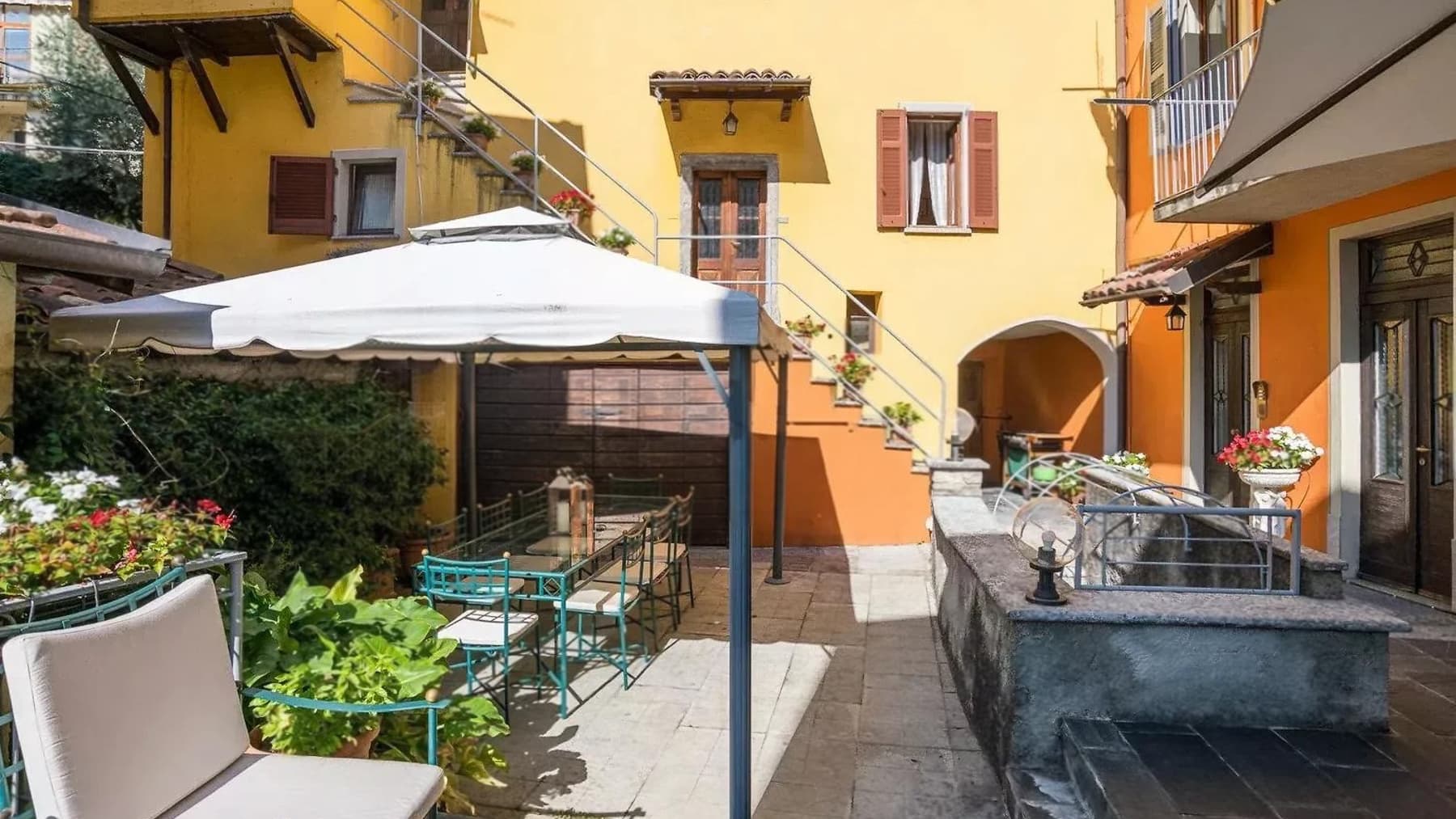 Detached House in Sala Comacina, Lake Como Area
