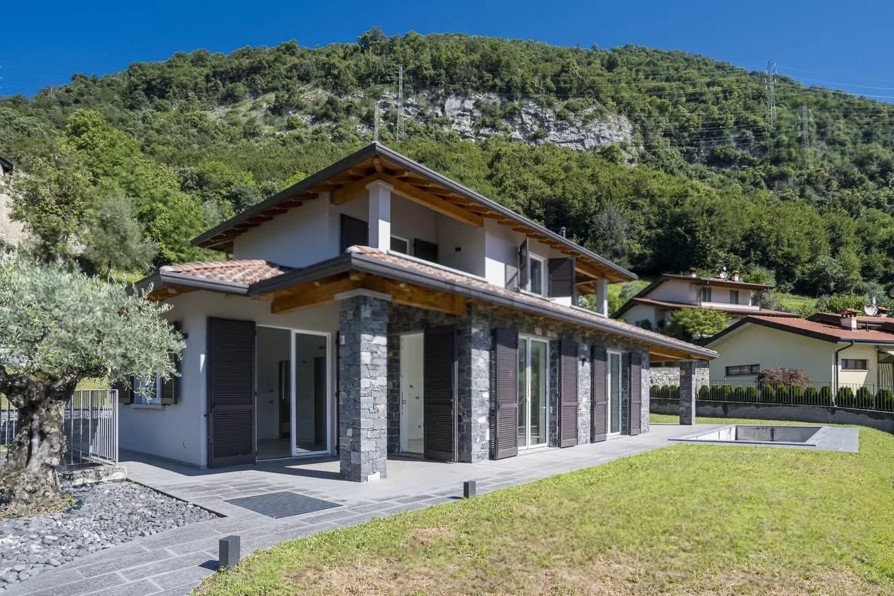 Elegant Villa in Tremezzina, Lake Como, Lombardia