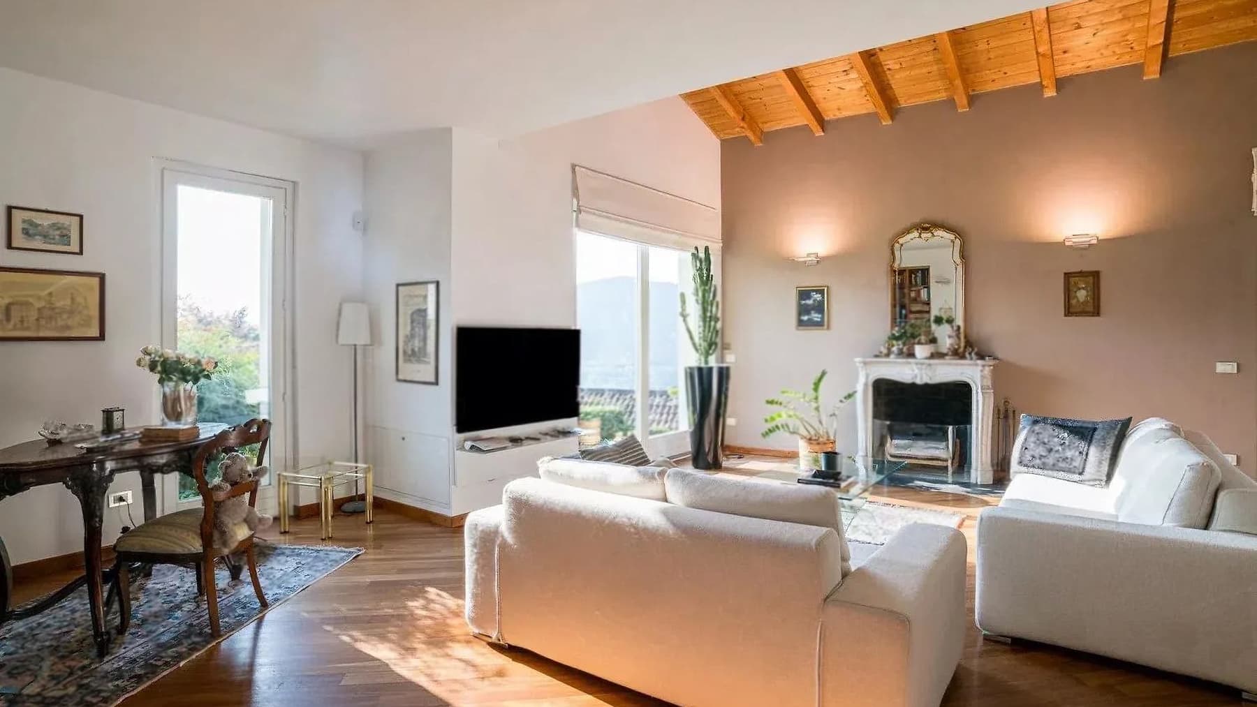 Villa in Cernobbio, Lake Como, Lombardy