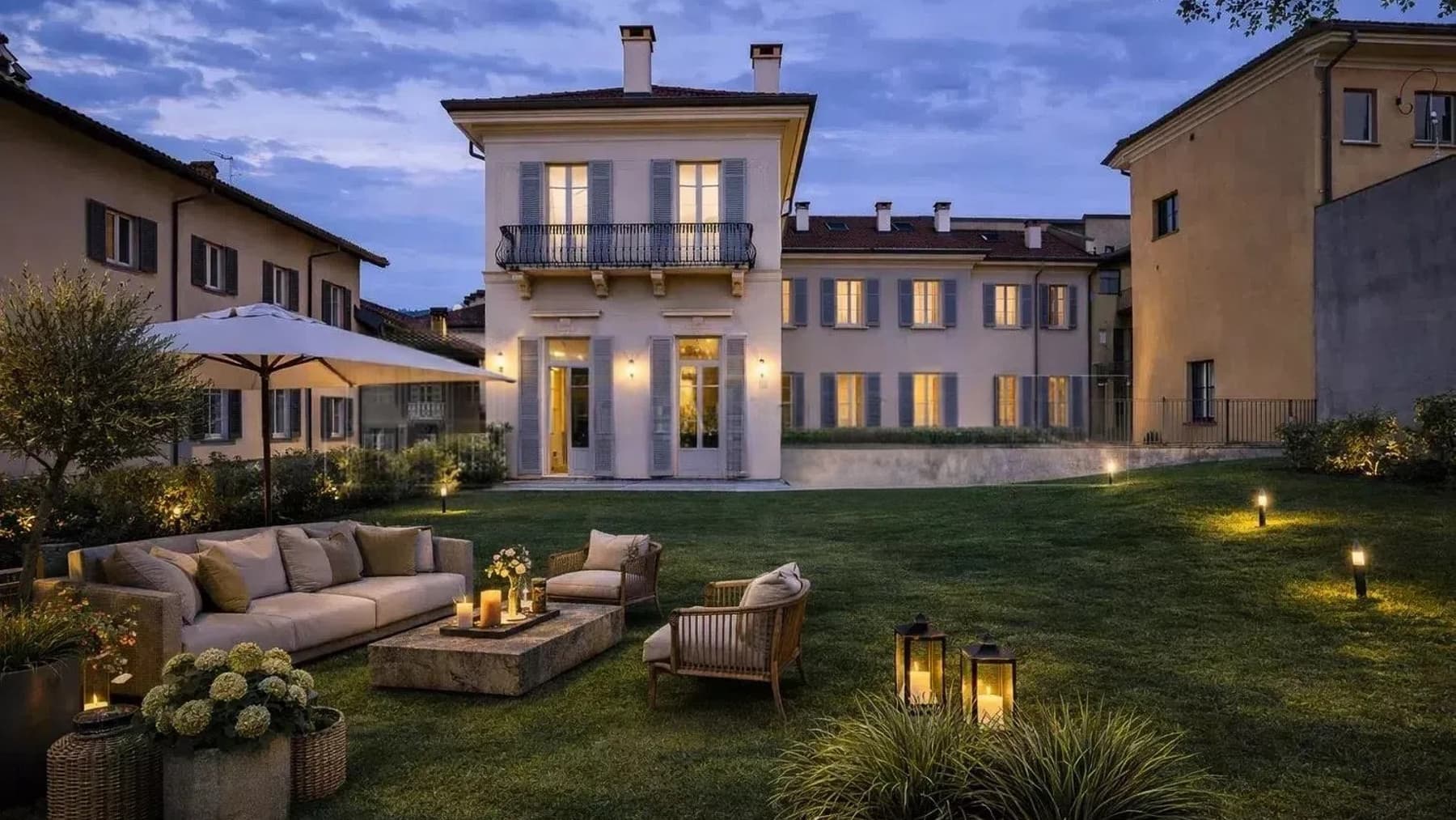 Apartment Overlooking Lake Como, Lombardia