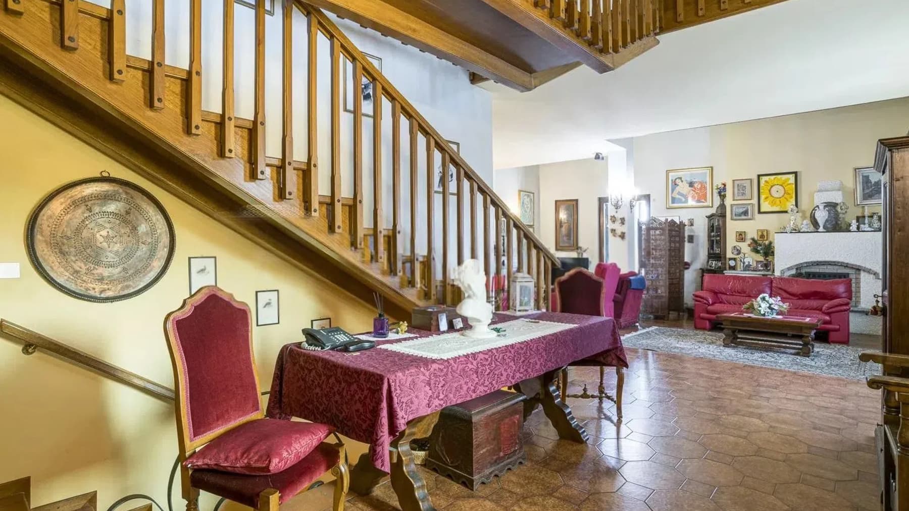 Charming Villa in Cadorago, Lombardy