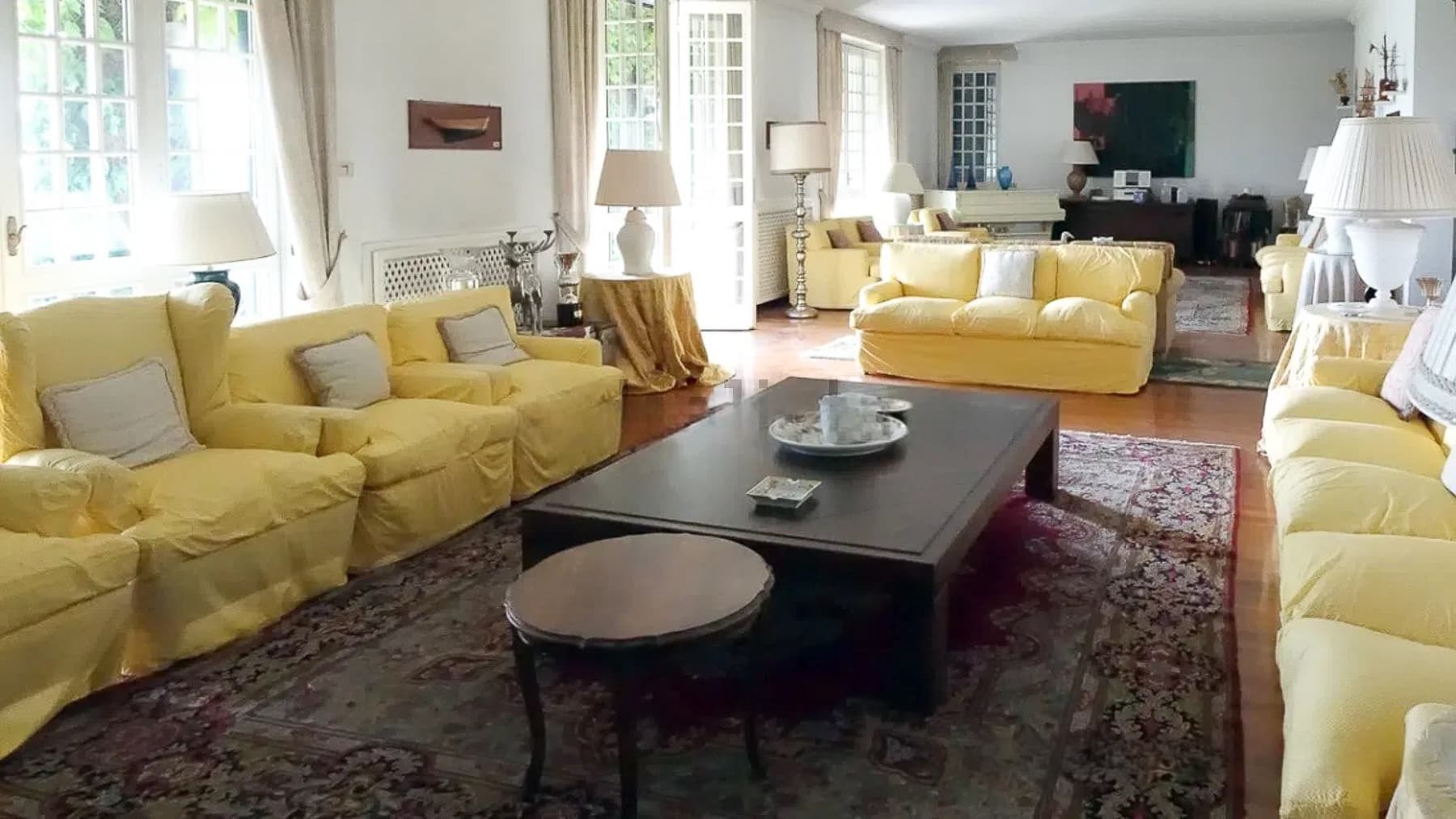 Interiors (7)