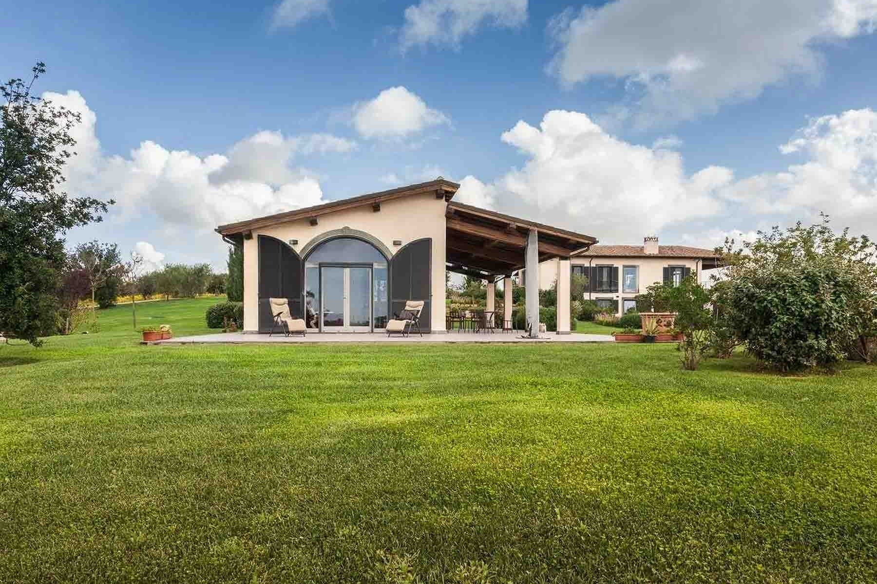 Villa esclusiva a Montalto di Castro, cuore della Toscana