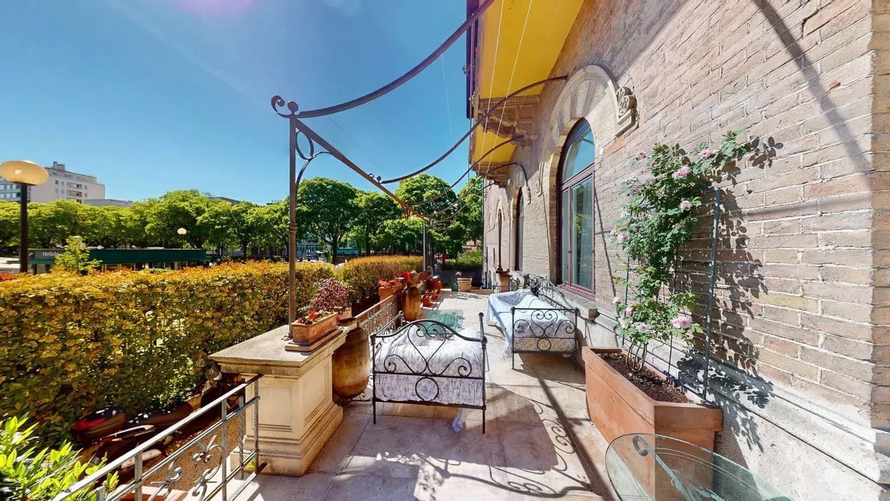 Apartment in Torino, Piedmont: Urban Living Awaits