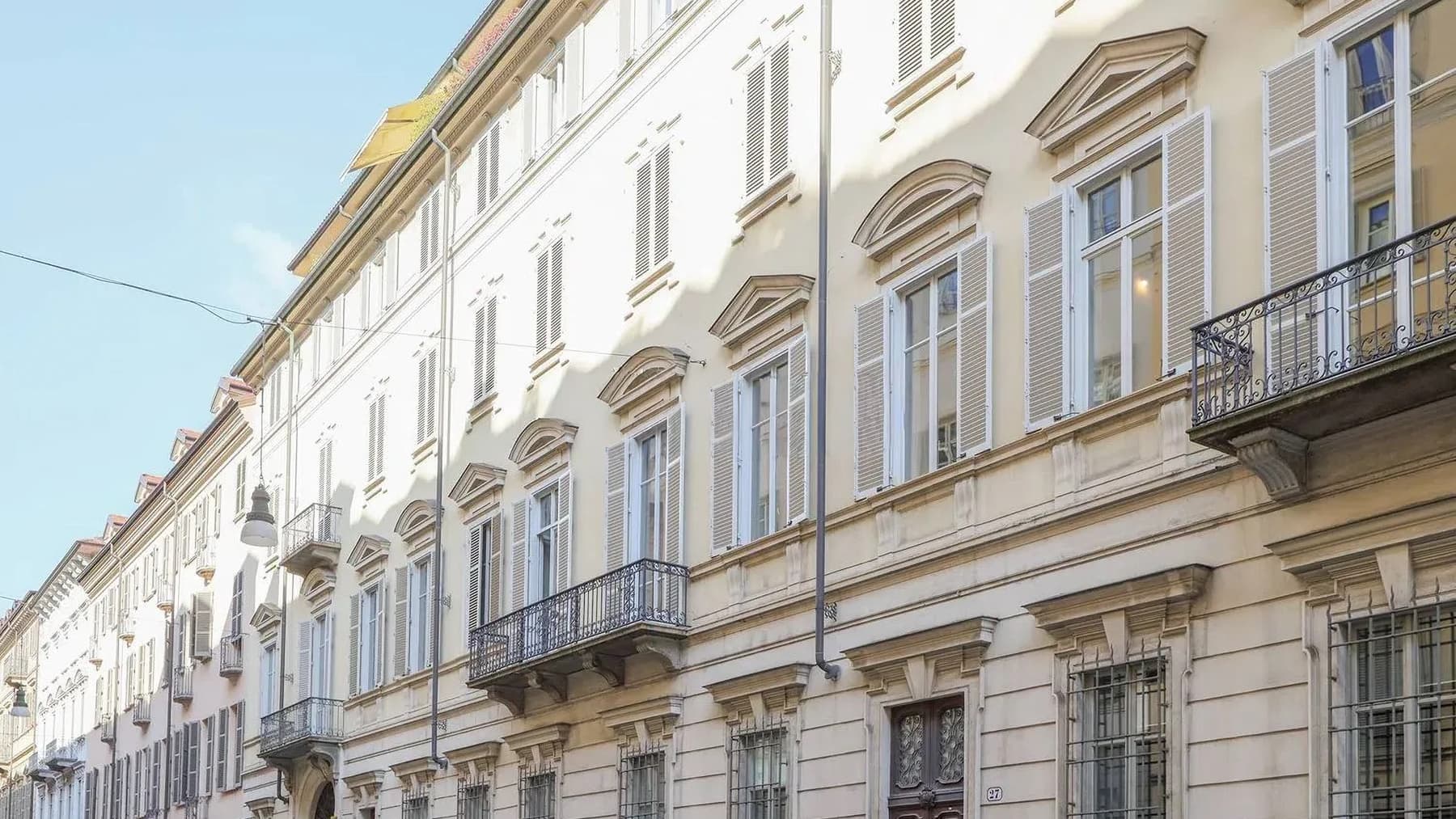 Exteriors (2)