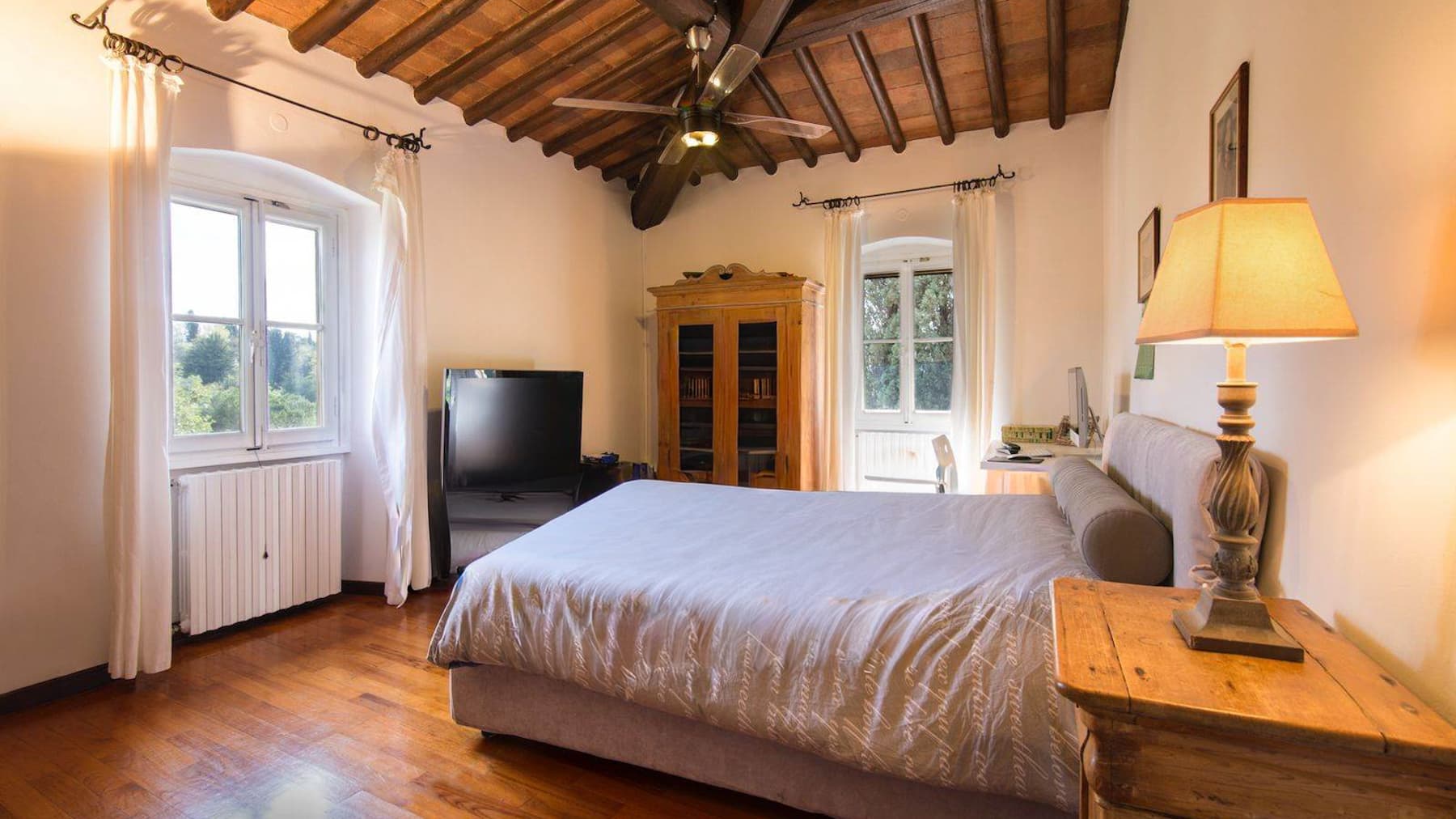 Villa storica con vista panoramica a L'Ugolino, Toscana