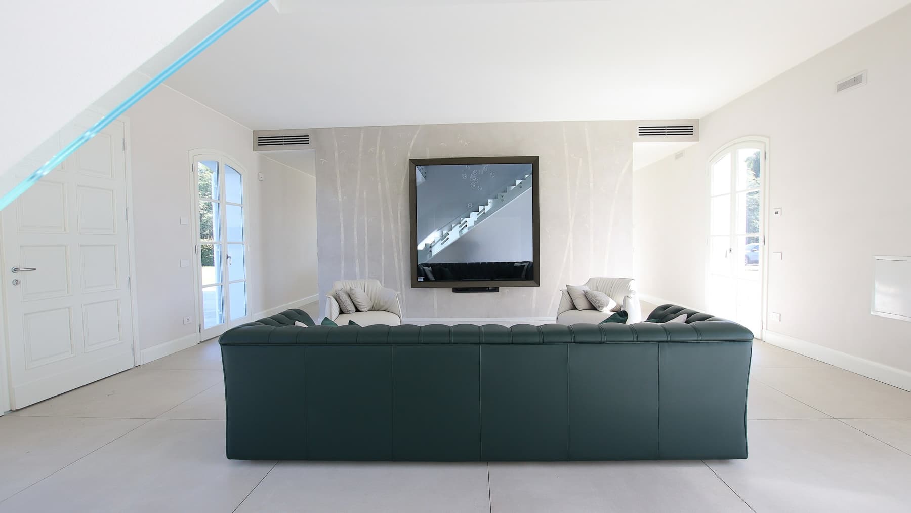 Interiors (31)