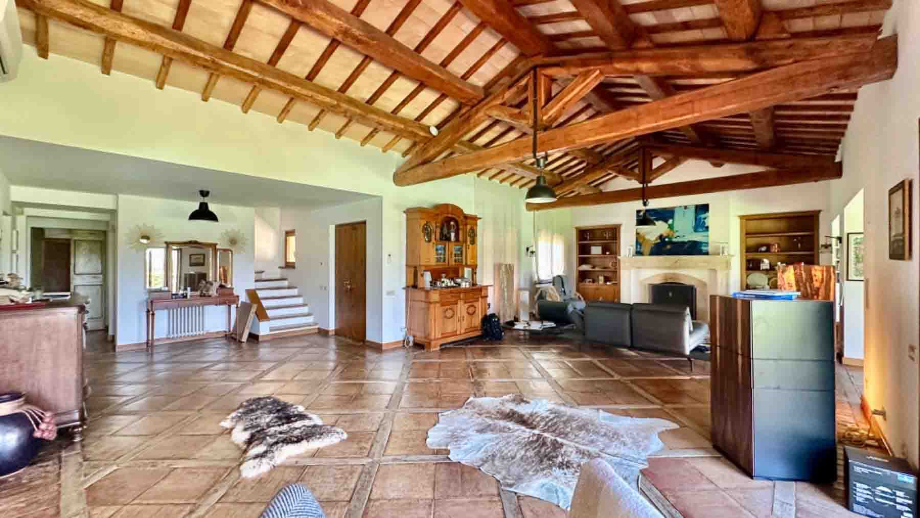 Interiors (11)