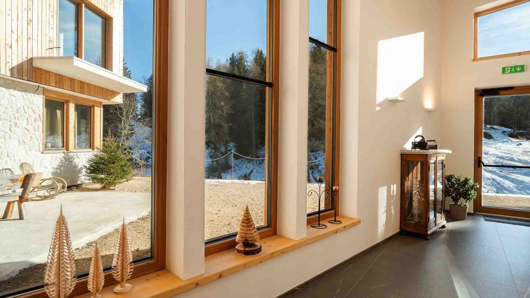 Interiors (13)
