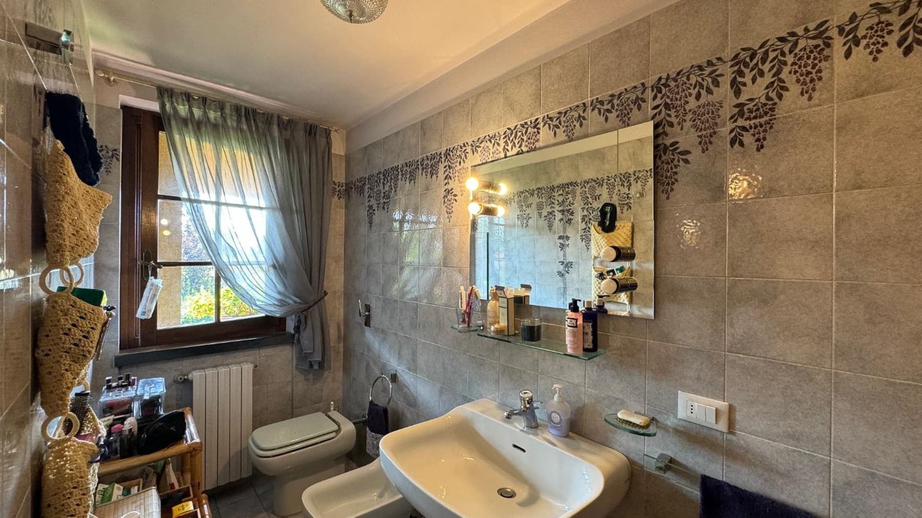Elegant Villa in Prestigious Forte dei Marmi, Tuscany