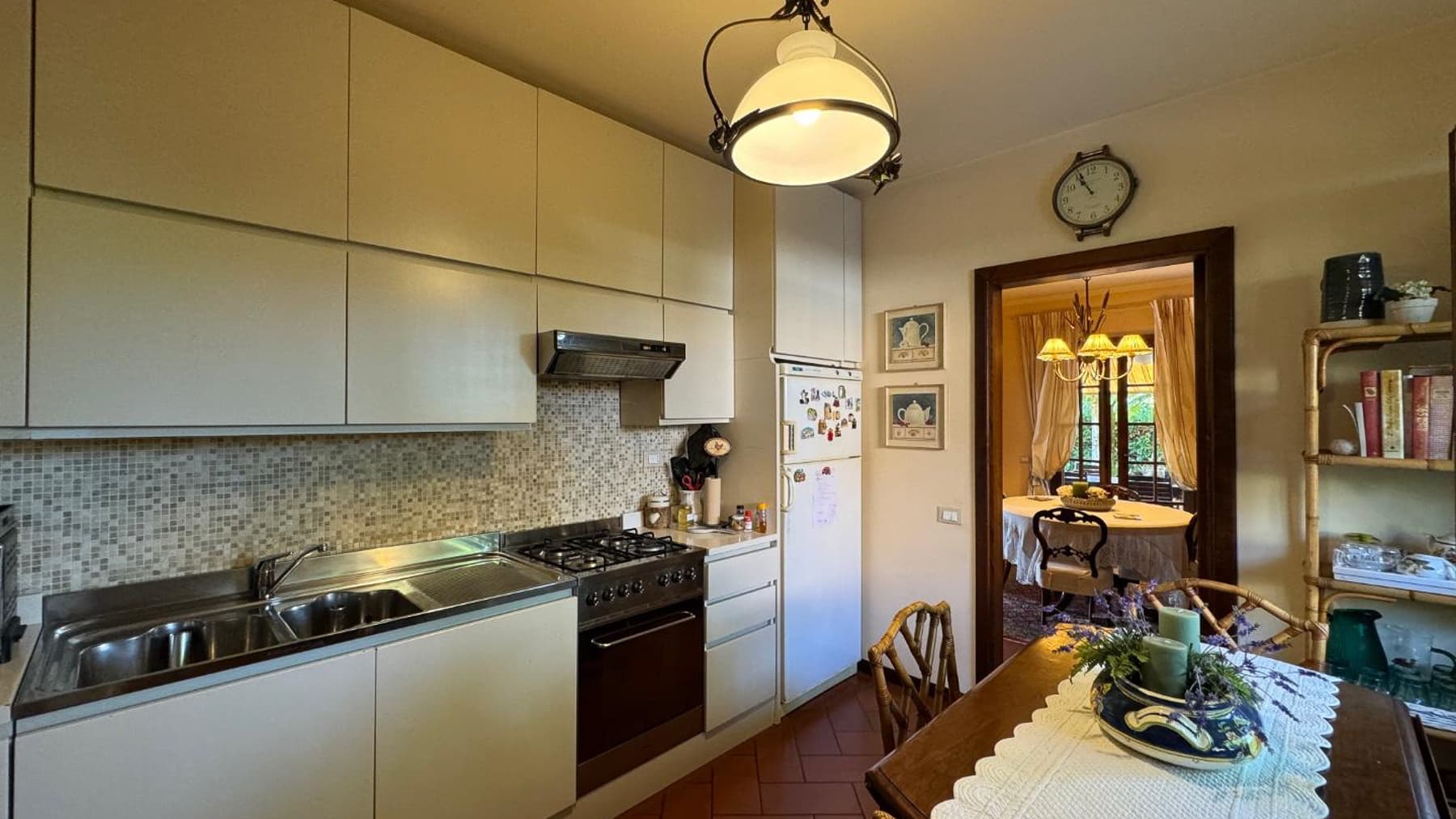 Interiors (24)