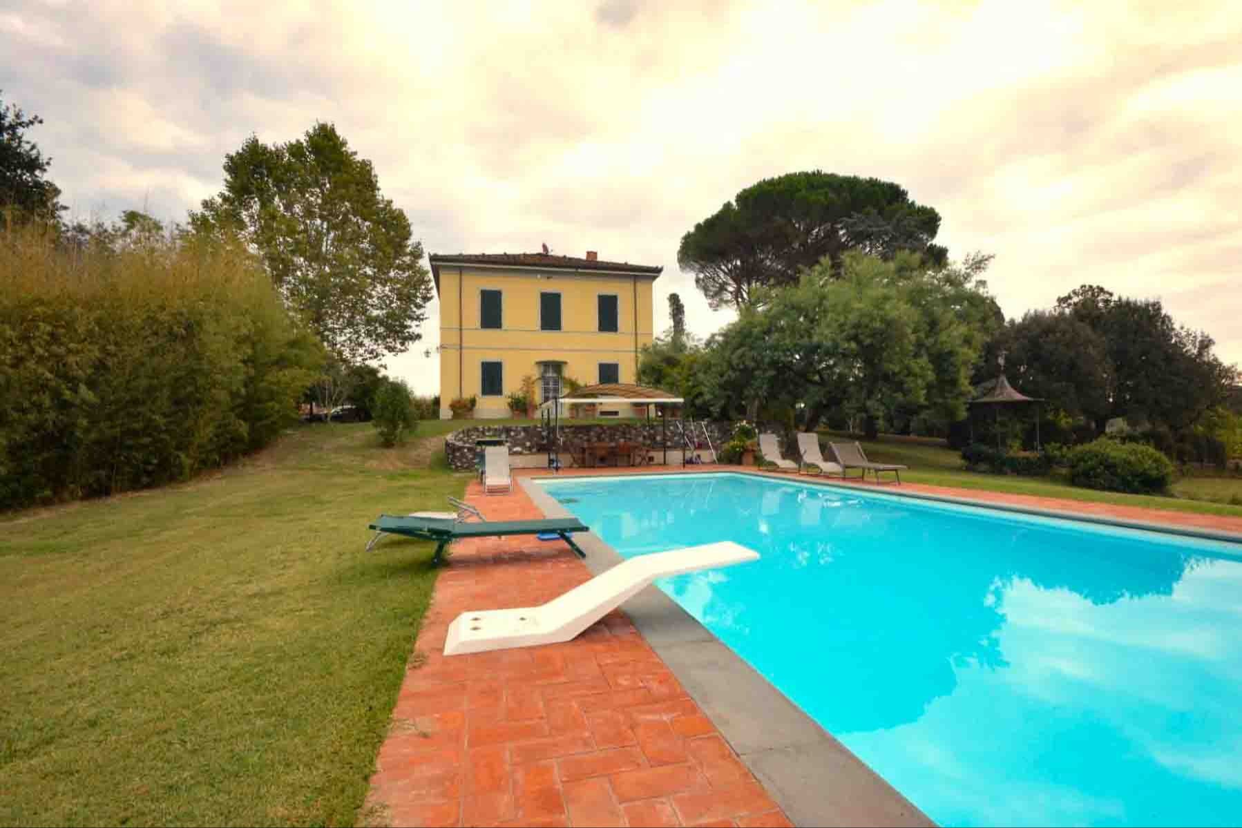 Villa storica con piscina, Lucca, Toscana