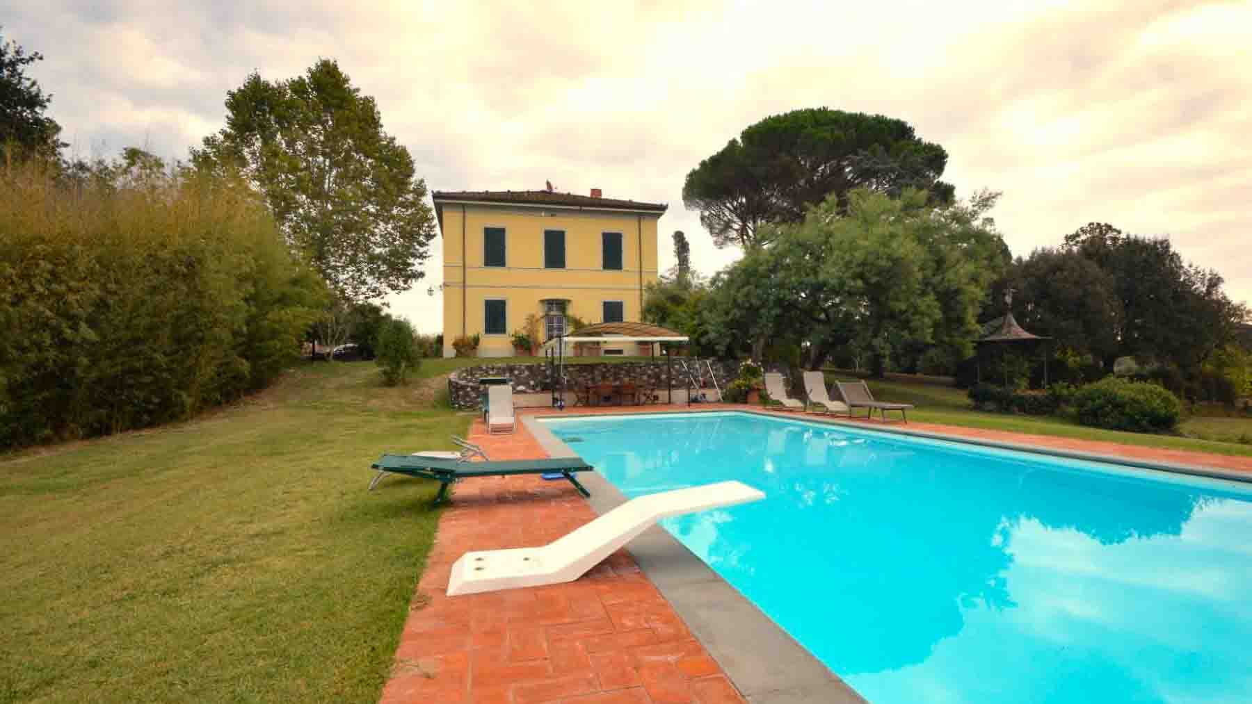 Villa storica con piscina, Lucca, Toscana