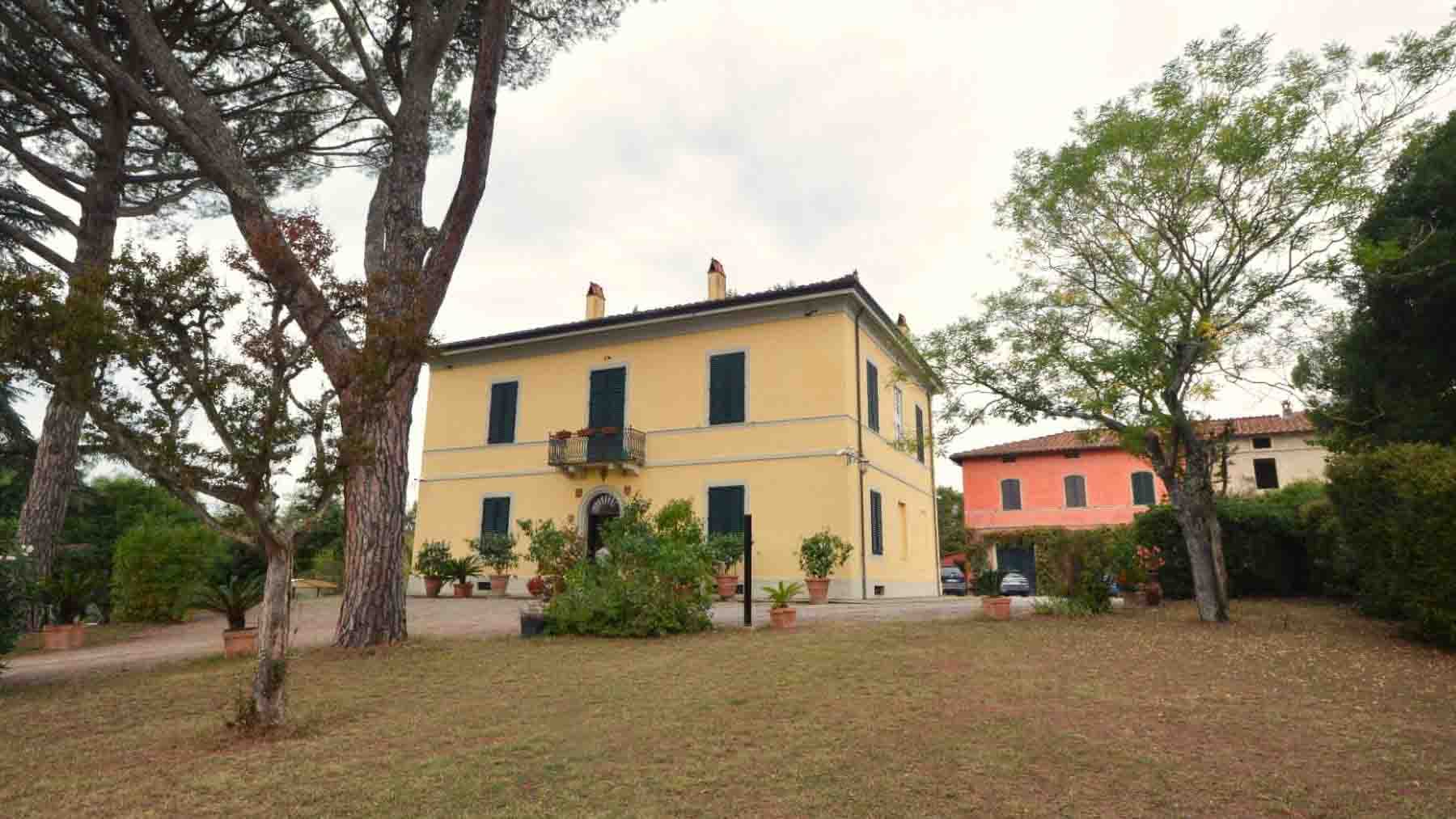 Villa storica con piscina, Lucca, Toscana