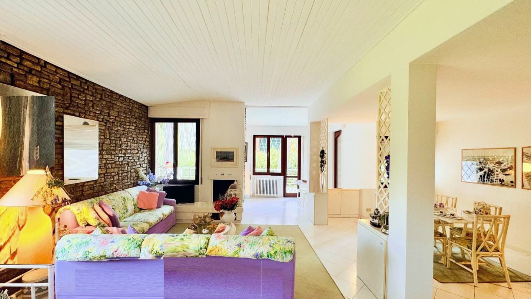 Interiors (1)