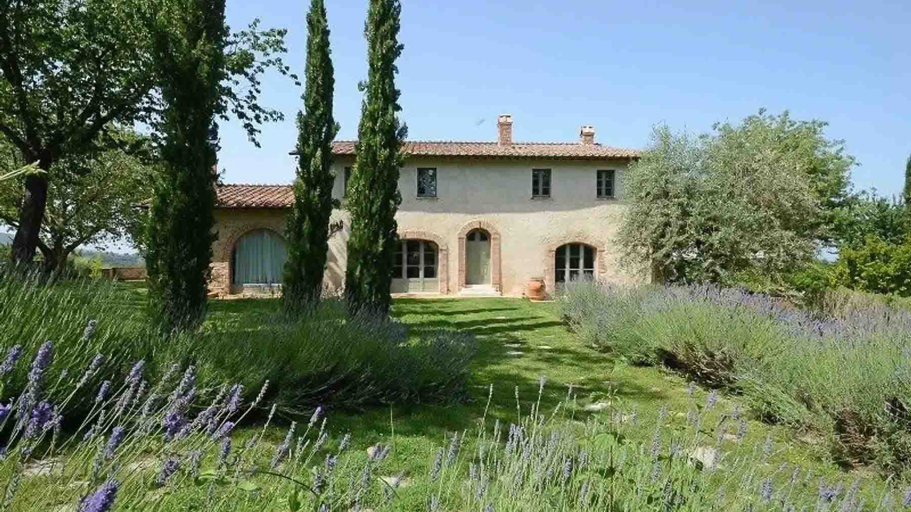 Charming Rustic House in Cetona, Tuscany