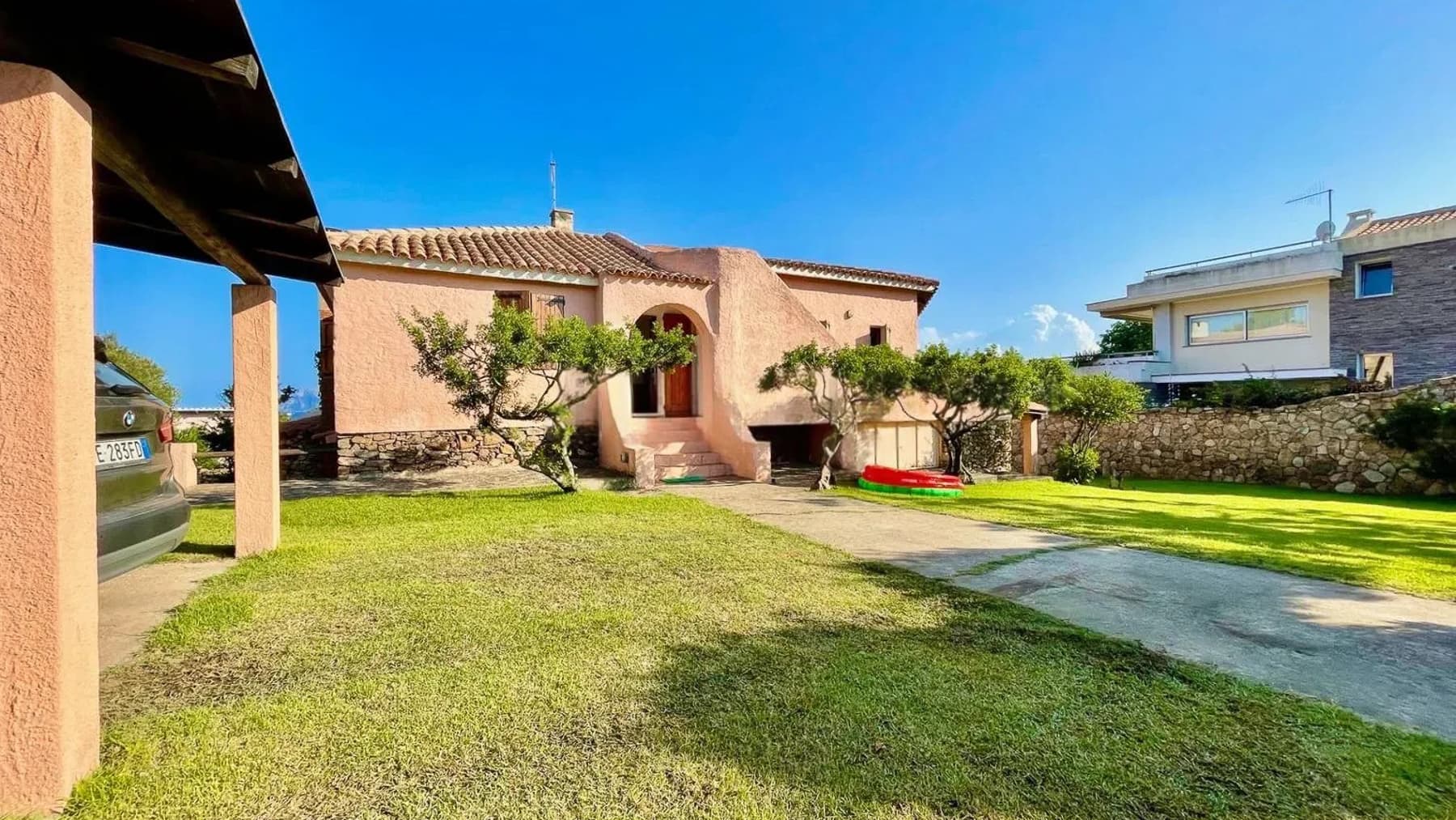 Villa con Vista Mozzafiato a Golfo Aranci, Sardegna