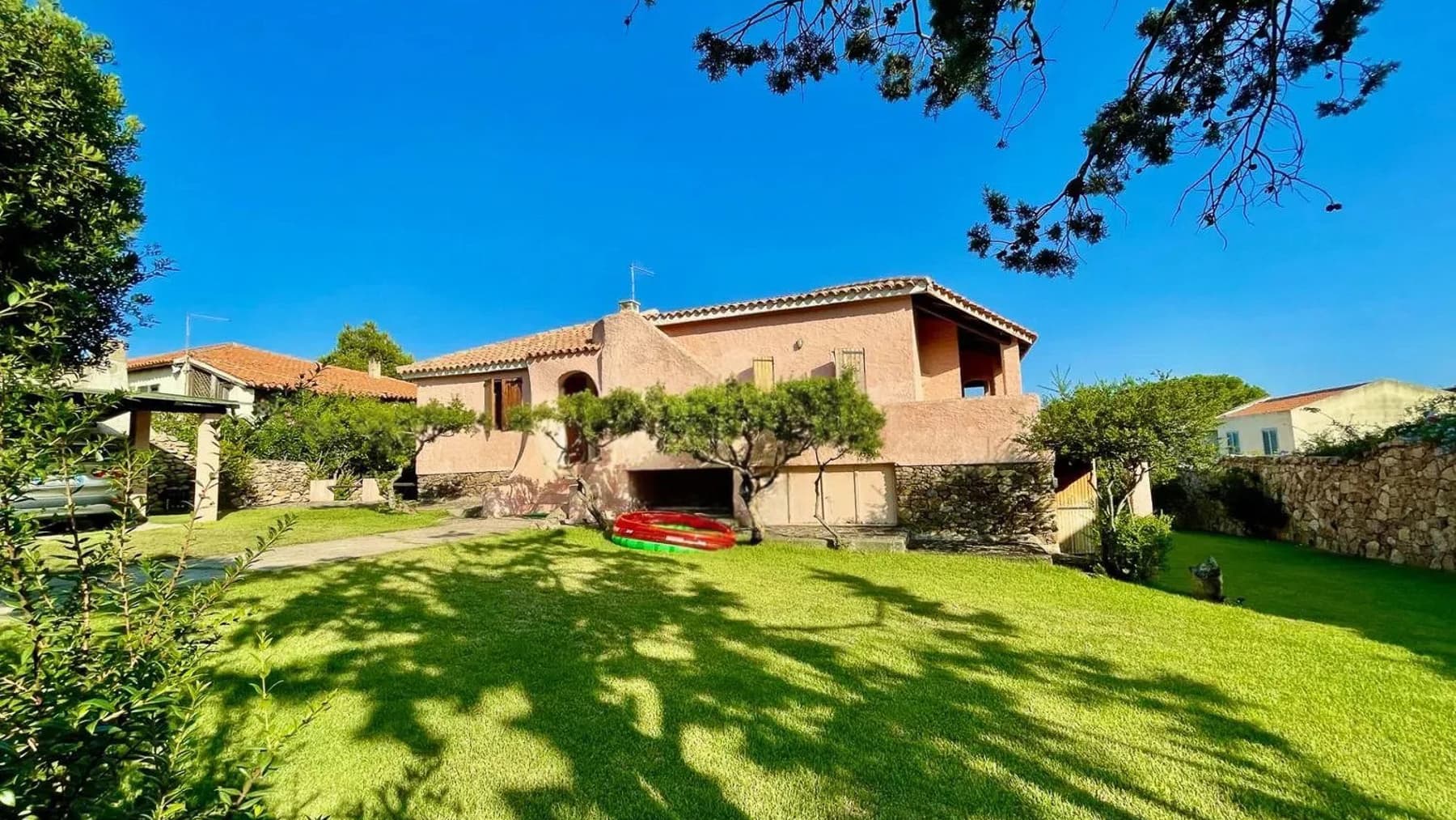 Villa con Vista Mozzafiato a Golfo Aranci, Sardegna