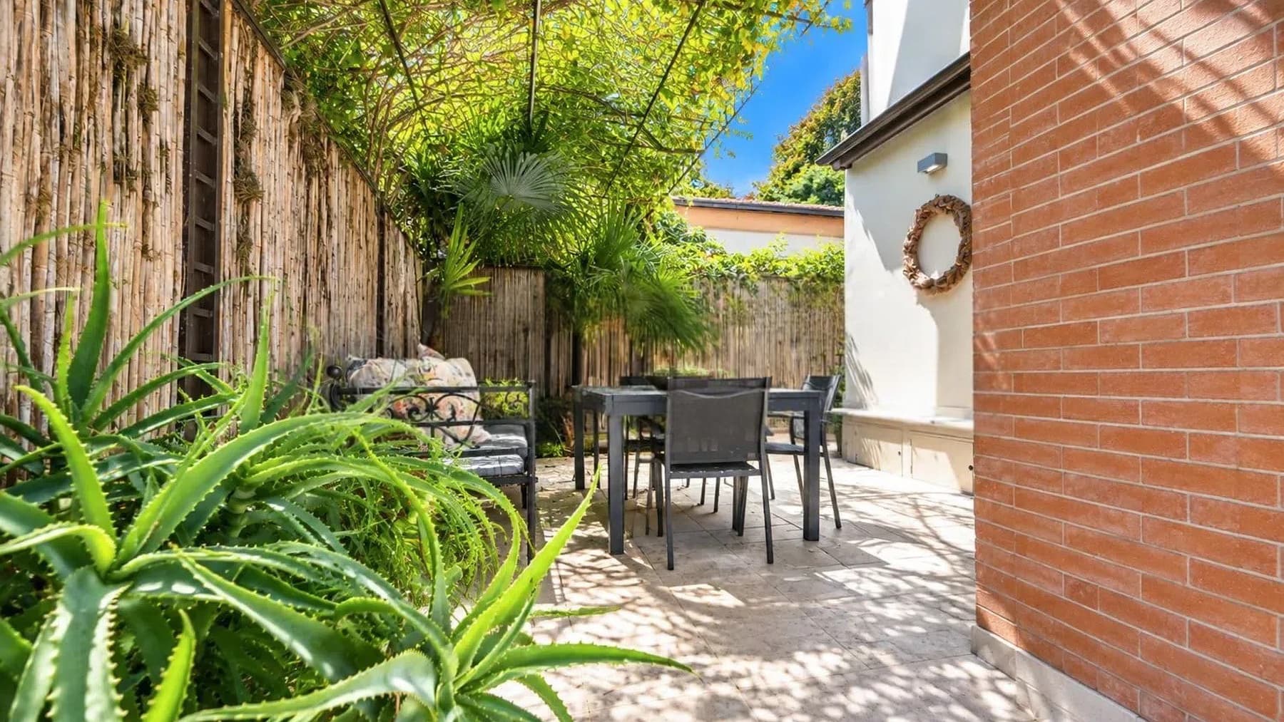 Casa semindipendente a Forte dei Marmi, Toscana