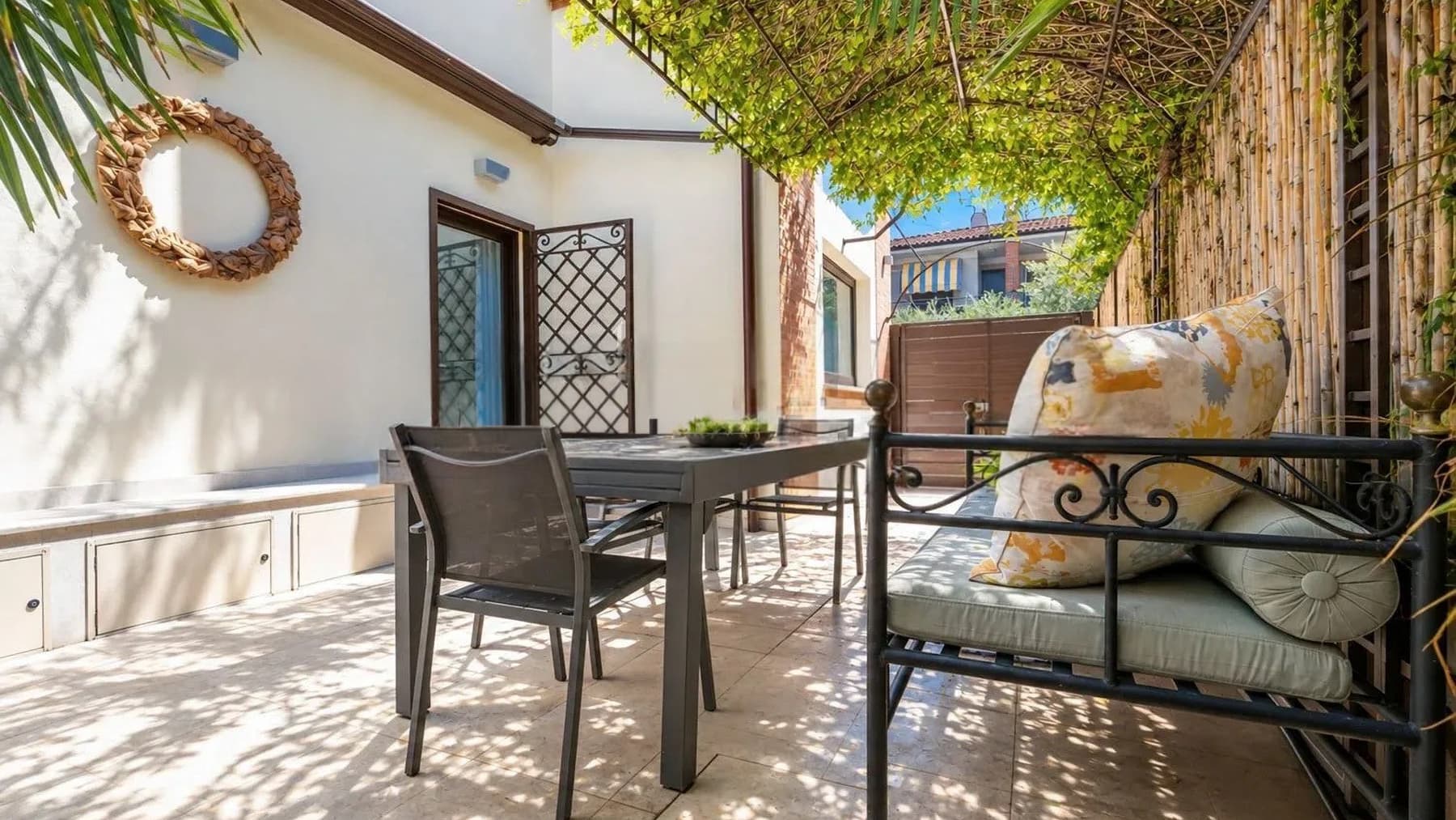 Casa semindipendente a Forte dei Marmi, Toscana