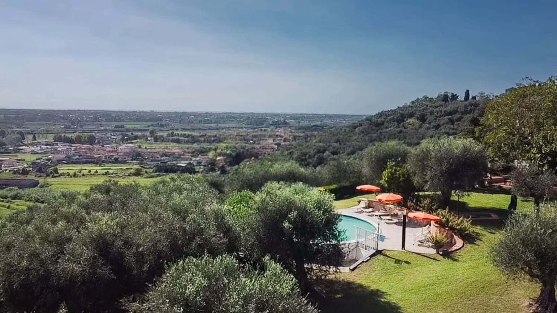 Villa con piscina e oliveto a Piano di Conca, Toscana