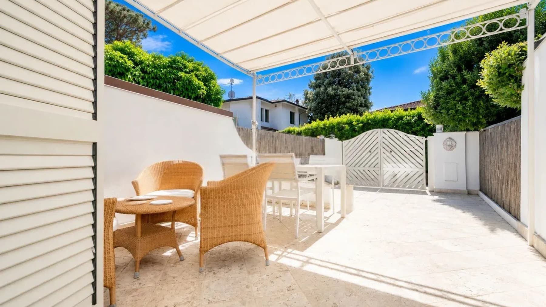 Charming Villa in Forte dei Marmi, Tuscany
