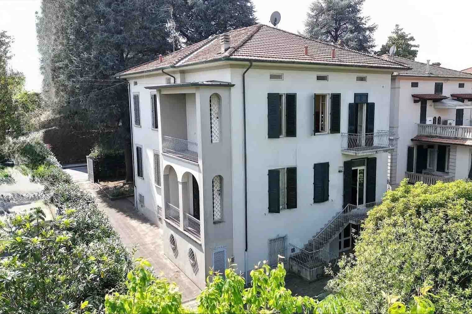 Charming Villa in Lucca, Heart of Tuscany