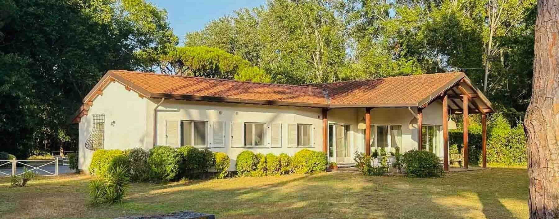 Charming Villa in Massa, Tuscany