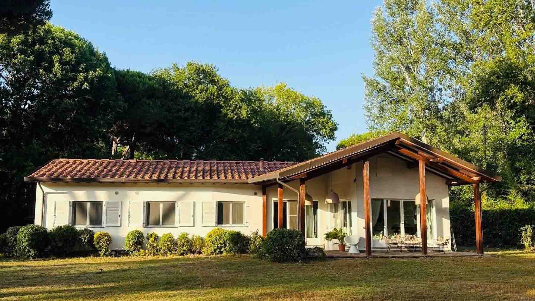 Charming Villa in Massa, Tuscany